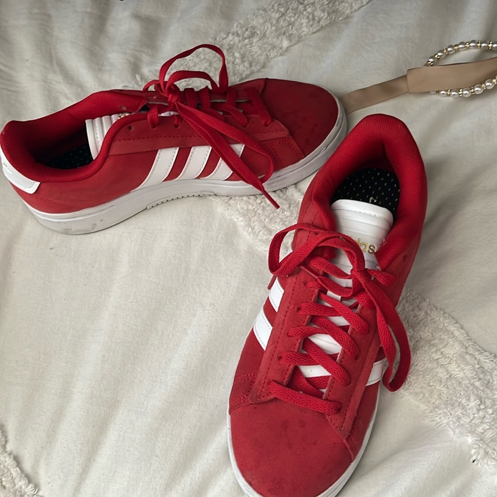 Only worn once red adidas
